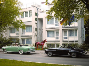 Отель Hotel Haus Bismarck  Берлин